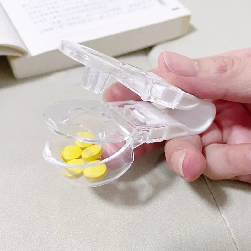 💊 Portable Pill Taker & Medicine Storage Box