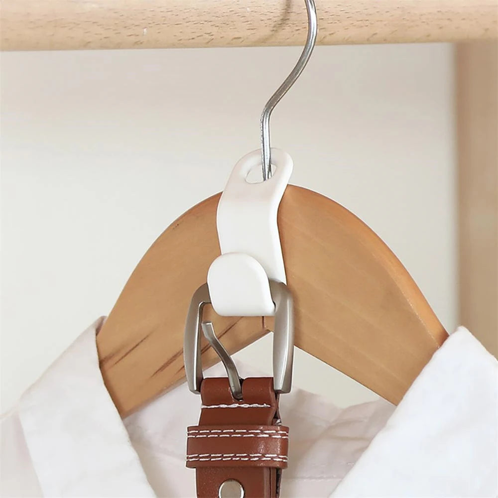 👕 Mini Clothes Hanger